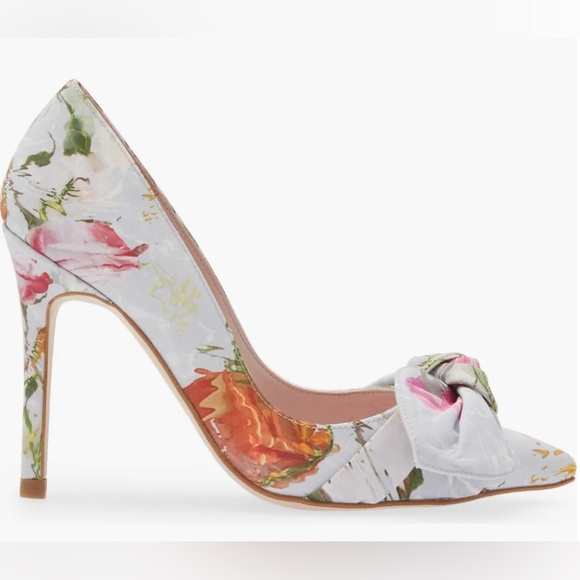 NWT - Ted Baker Ryana Tapestry Pointed Toe Bow Pump (Women) - Size 8.5 - Picture 3 of 6